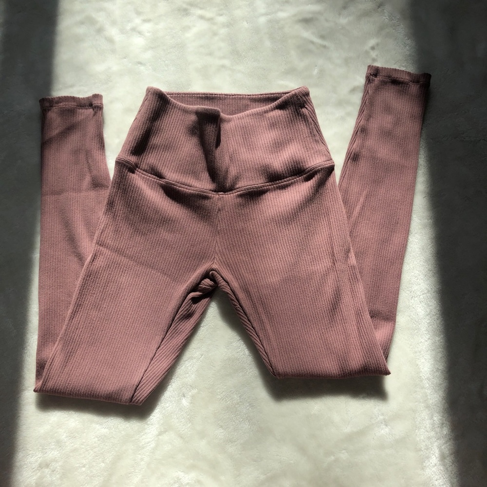 Victoria’s Secret PINK Ribbed Pink Yoga Legging Size XS
